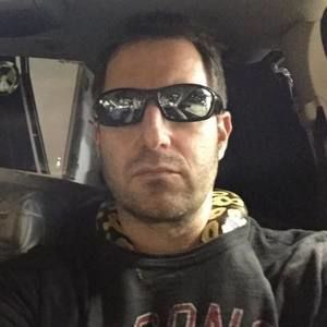 Meet your Posher, Daniel